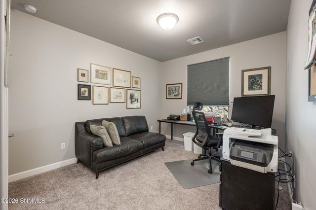 3033 Doug Rains Street, Las Cruces, NM 88011
