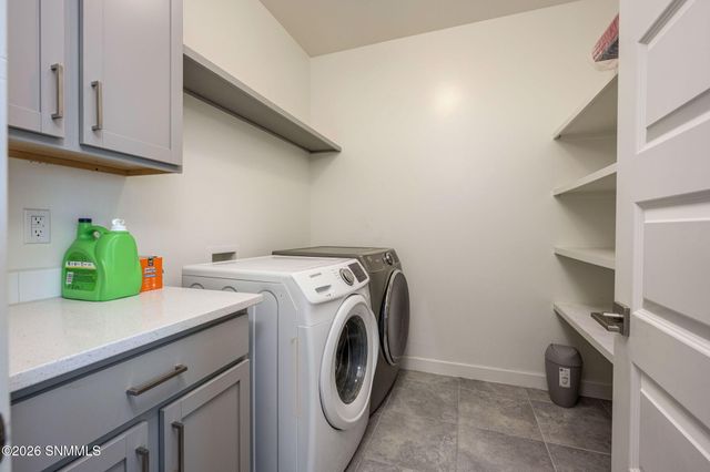 3033 Doug Rains Street, Las Cruces, NM 88011