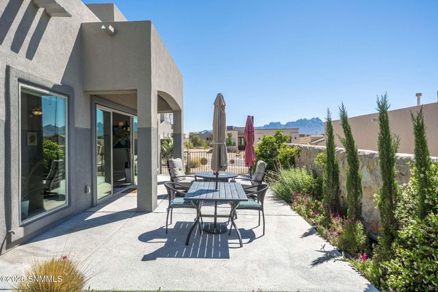 3033 Doug Rains Street, Las Cruces, NM 88011