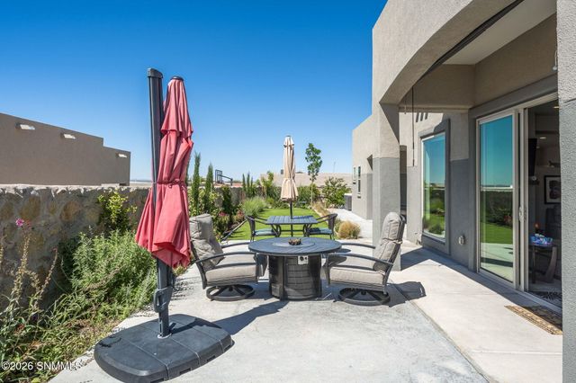 3033 Doug Rains Street, Las Cruces, NM 88011