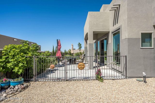 3033 Doug Rains Street, Las Cruces, NM 88011