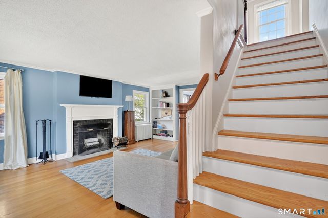 61 Cedar Street, Newington, CT 06111