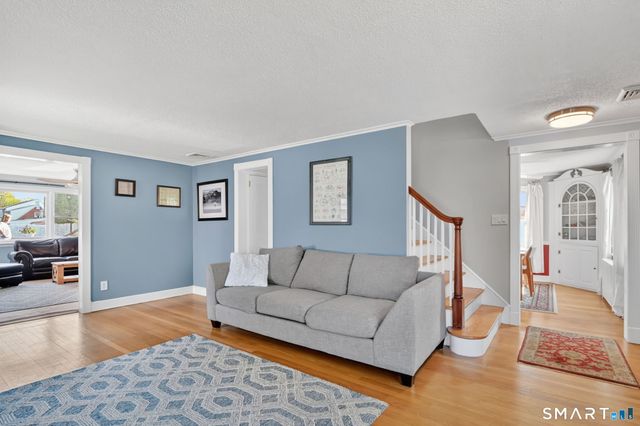 61 Cedar Street, Newington, CT 06111
