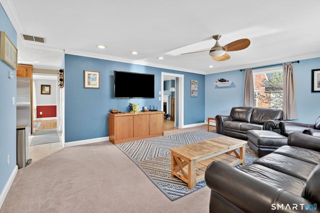 61 Cedar Street, Newington, CT 06111