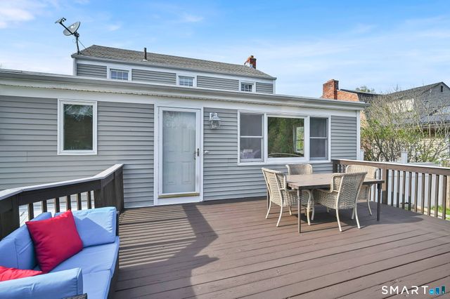 61 Cedar Street, Newington, CT 06111