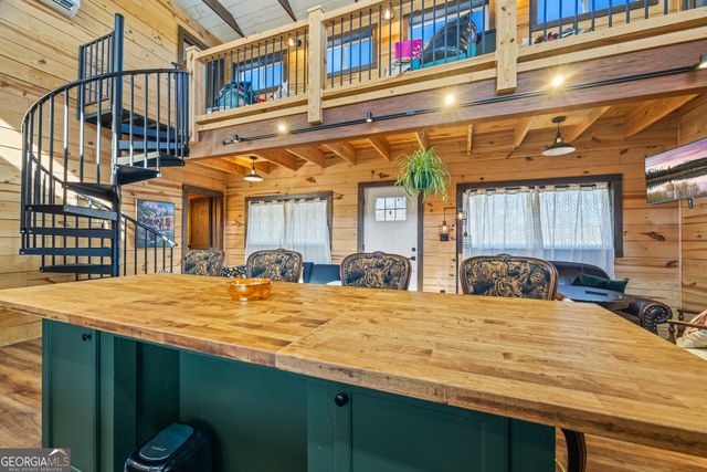 2456 Tex Smith Drive, Elberton, GA 30635