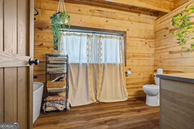 2456 Tex Smith Drive, Elberton, GA 30635