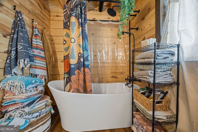 2456 Tex Smith Drive, Elberton, GA 30635