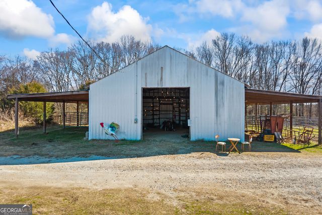 2456 Tex Smith Drive, Elberton, GA 30635