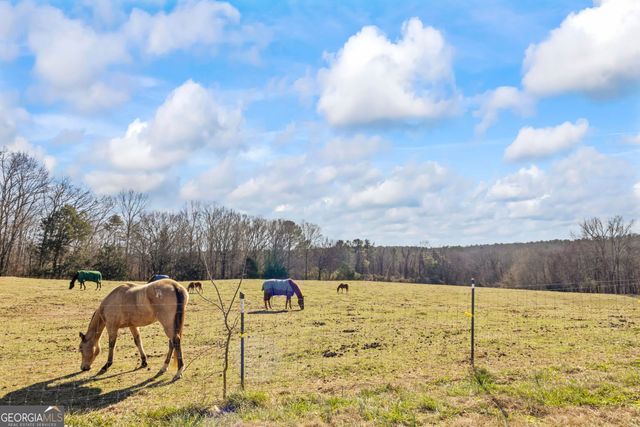 2456 Tex Smith Drive, Elberton, GA 30635