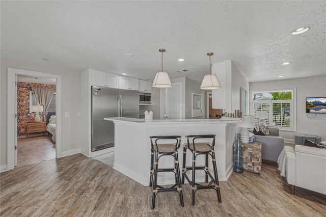 1004 SAGO PALM WAY, Apollo Beach, FL 33572