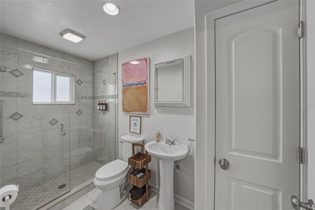 1004 SAGO PALM WAY, Apollo Beach, FL 33572