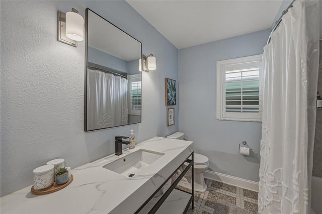 1004 SAGO PALM WAY, Apollo Beach, FL 33572