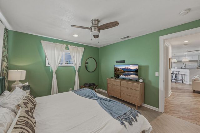 1004 SAGO PALM WAY, Apollo Beach, FL 33572