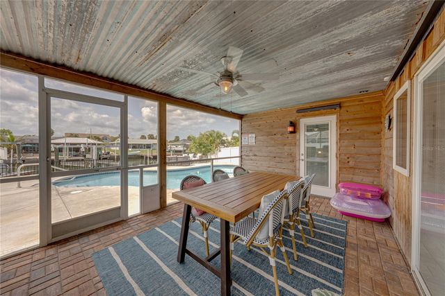 1004 SAGO PALM WAY, Apollo Beach, FL 33572