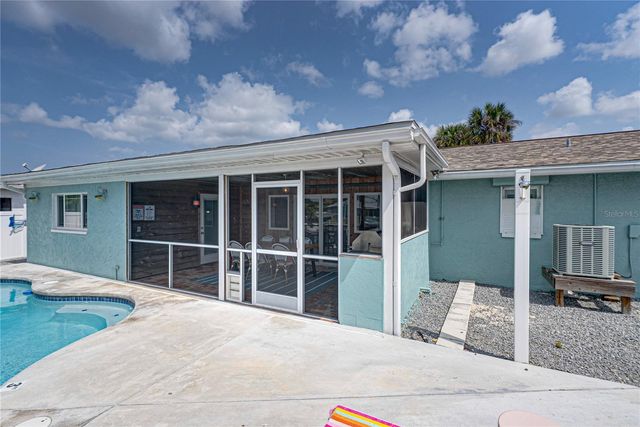 1004 SAGO PALM WAY, Apollo Beach, FL 33572