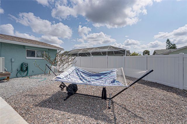 1004 SAGO PALM WAY, Apollo Beach, FL 33572