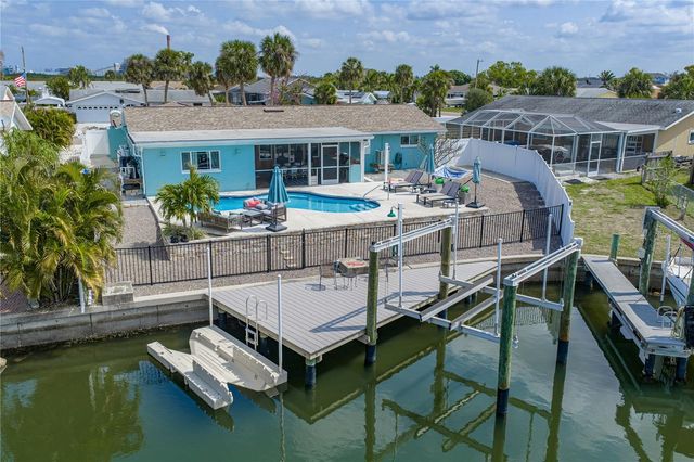 1004 SAGO PALM WAY, Apollo Beach, FL 33572