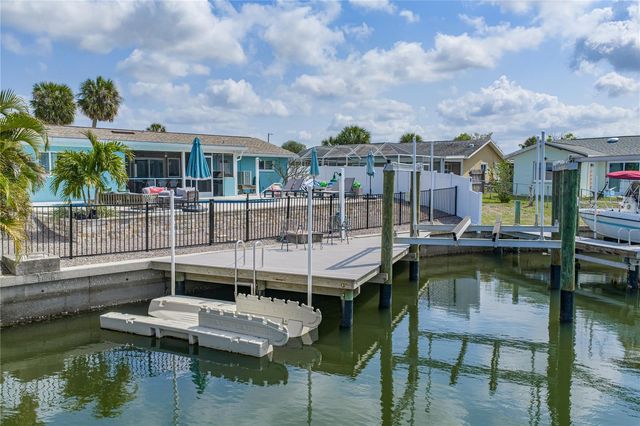 1004 SAGO PALM WAY, Apollo Beach, FL 33572
