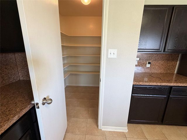 9403 Sunflower Ridge Lane, Houston, TX 77064