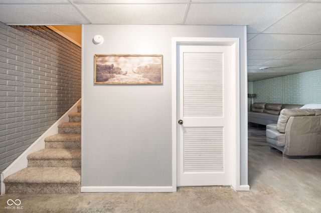 2300 S 21st Street, Terre Haute, IN 47802