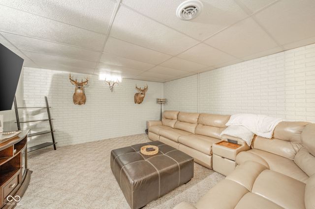 2300 S 21st Street, Terre Haute, IN 47802