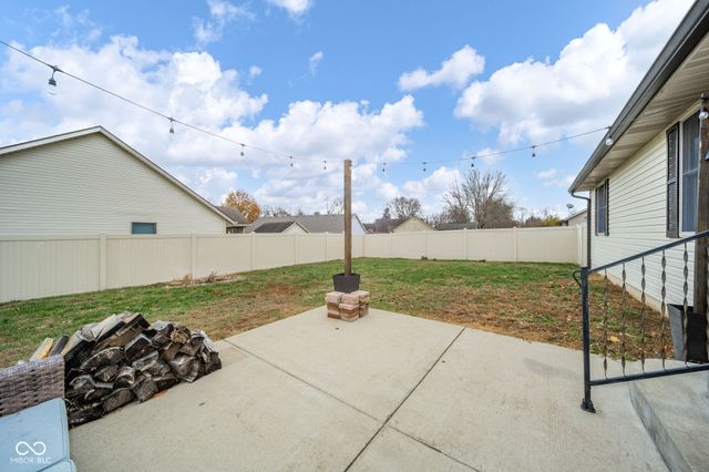 2300 S 21st Street, Terre Haute, IN 47802