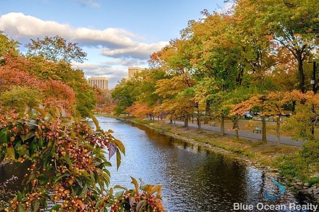 235 Beacon St 10, Boston, MA 02116