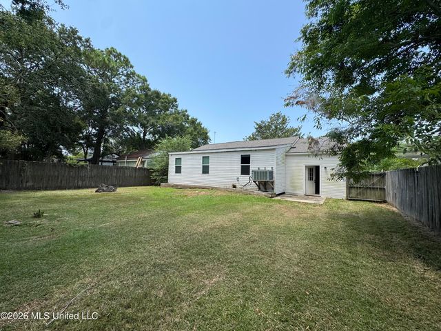 1714 Williams Street, Pascagoula, MS 39567