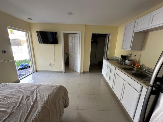 5440 SW 101st Ave 0, Miami, FL 33165