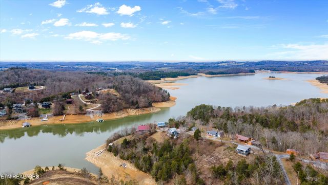 702 Chris Way Way, Sevierville, TN 37876