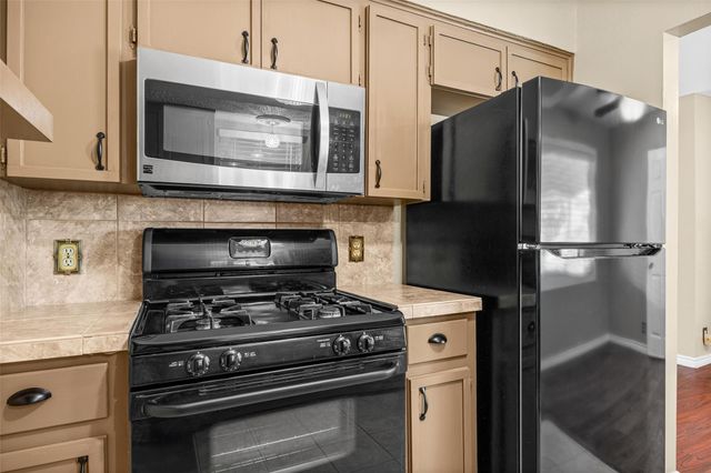 1102 Sahara Ave, Austin, TX 78745