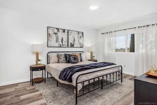 2251 Famosa Blvd B, San Diego, CA 92107