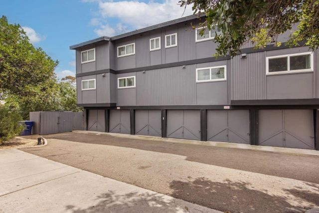 2251 Famosa Blvd B, San Diego, CA 92107