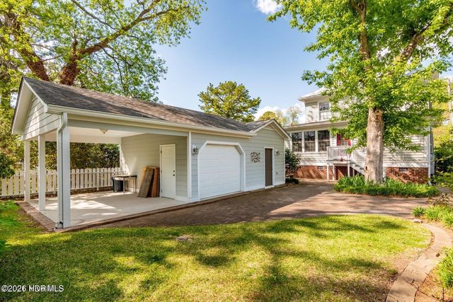 323 E 2nd Street, Washington, NC 27889