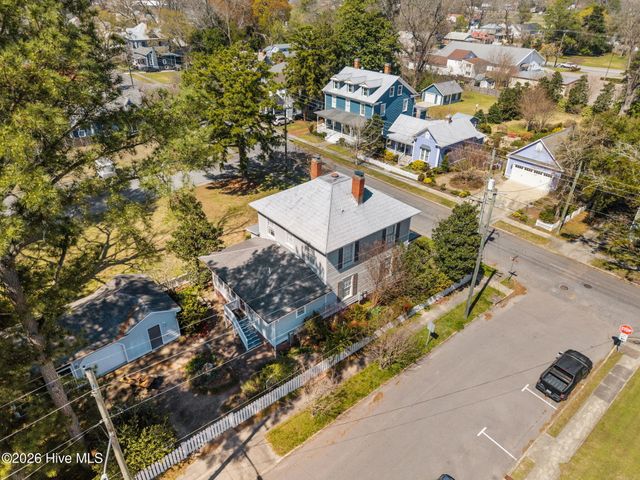 323 E 2nd Street, Washington, NC 27889