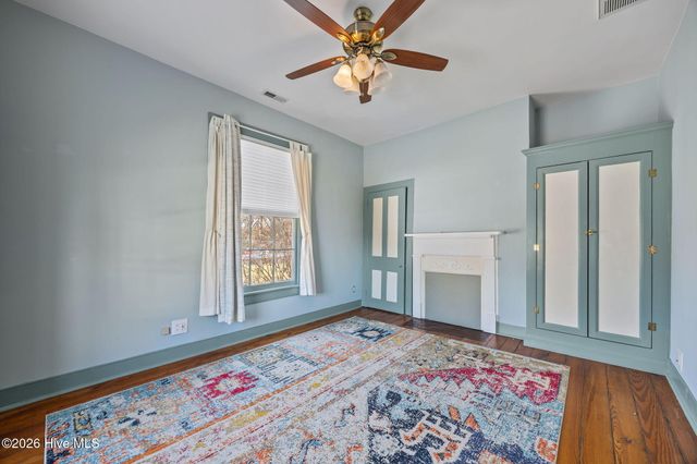 323 E 2nd Street, Washington, NC 27889