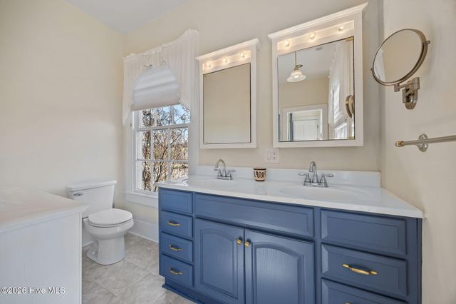 323 E 2nd Street, Washington, NC 27889