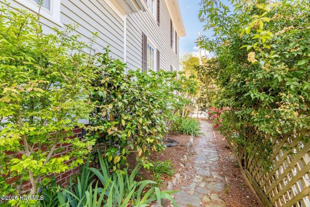 323 E 2nd Street, Washington, NC 27889