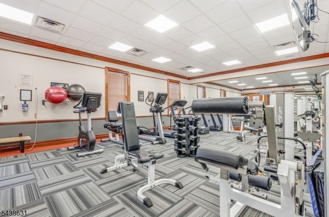 141 Limerick Ln, Lopatcong Twp., NJ 08865