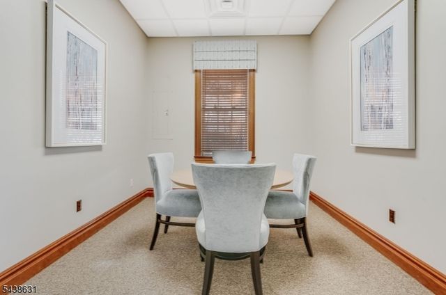 141 Limerick Ln, Lopatcong Twp., NJ 08865