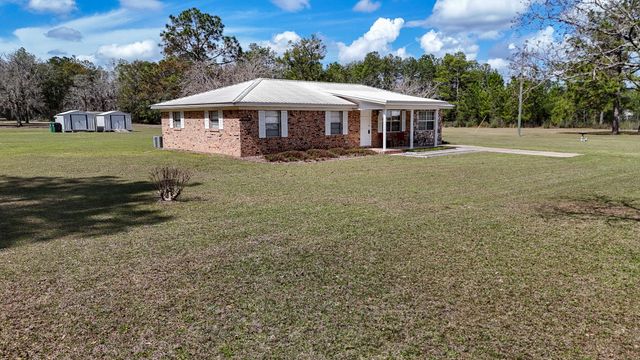 343 Campbell Road, Defuniak Springs, FL 32433