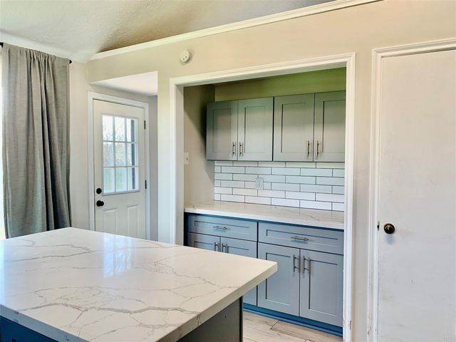 2903 Bentley Court, Pearland, TX 77584