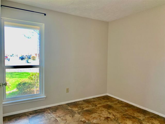 2903 Bentley Court, Pearland, TX 77584