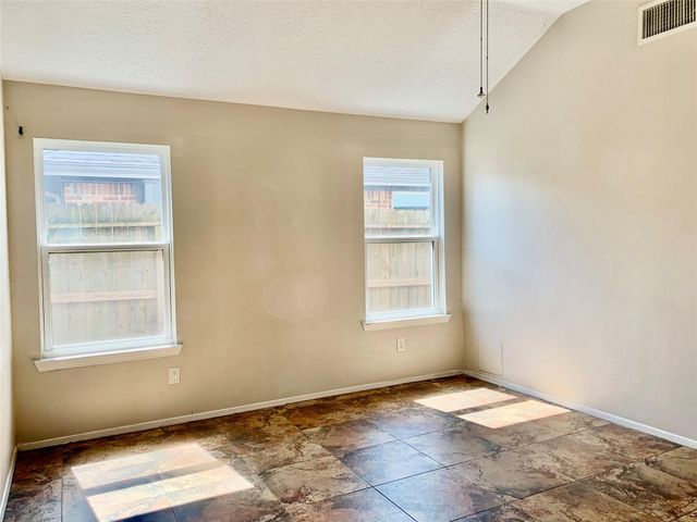 2903 Bentley Court, Pearland, TX 77584