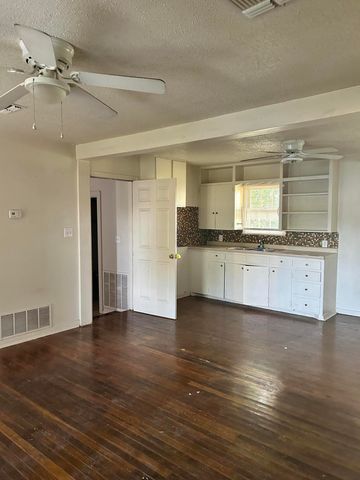 18 W 37th Street, San Angelo, TX 76903
