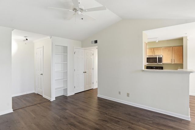 700 Daniel Ellis Drive Apt 11306, Charleston, SC 29412