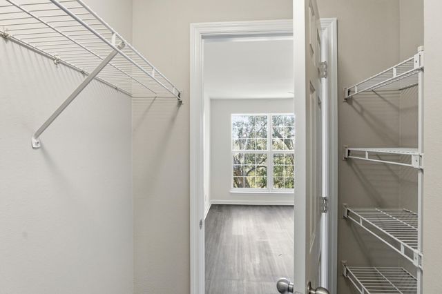 700 Daniel Ellis Drive Apt 11306, Charleston, SC 29412