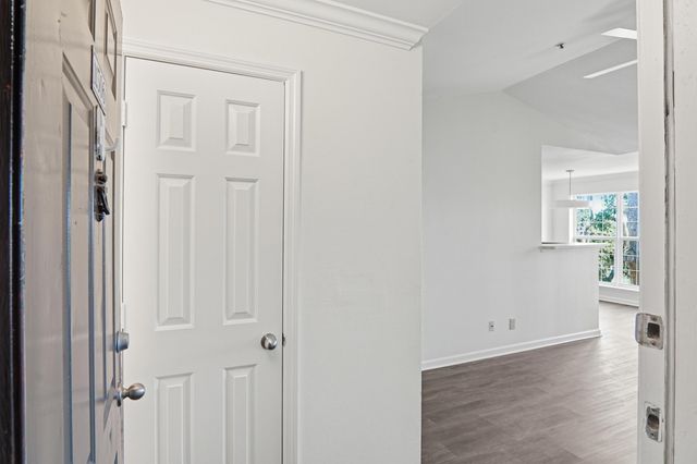 700 Daniel Ellis Drive Apt 11306, Charleston, SC 29412