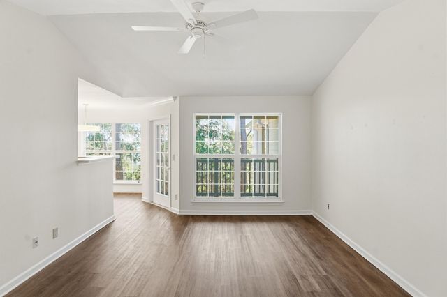 700 Daniel Ellis Drive Apt 11306, Charleston, SC 29412